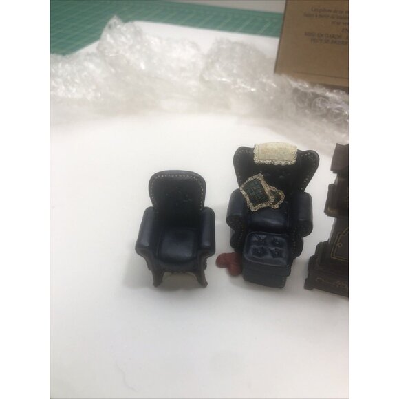 Avon Collectibles Victorian Memories Miniature Doll Furniture Library Nos - Picture 2 of 16